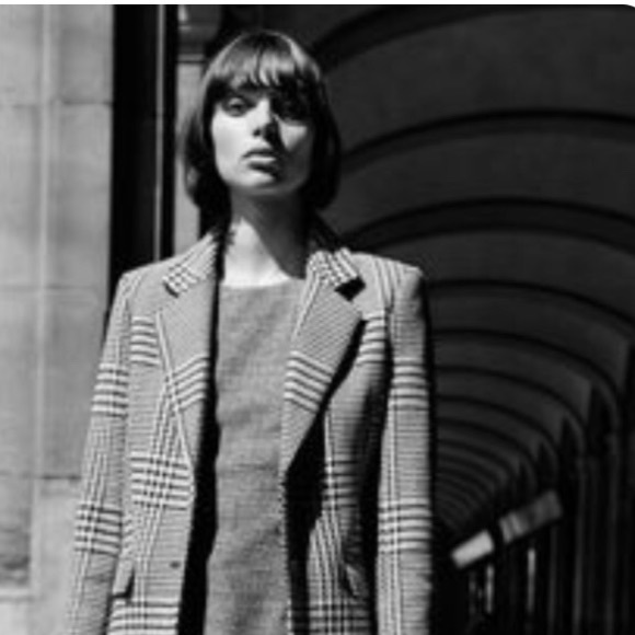 H&M Top - Picture 2 of 6